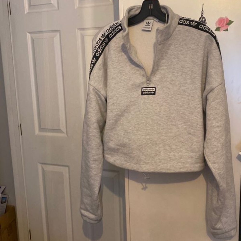 ADIDAS 1/2 ZIP SWEATSHIRT